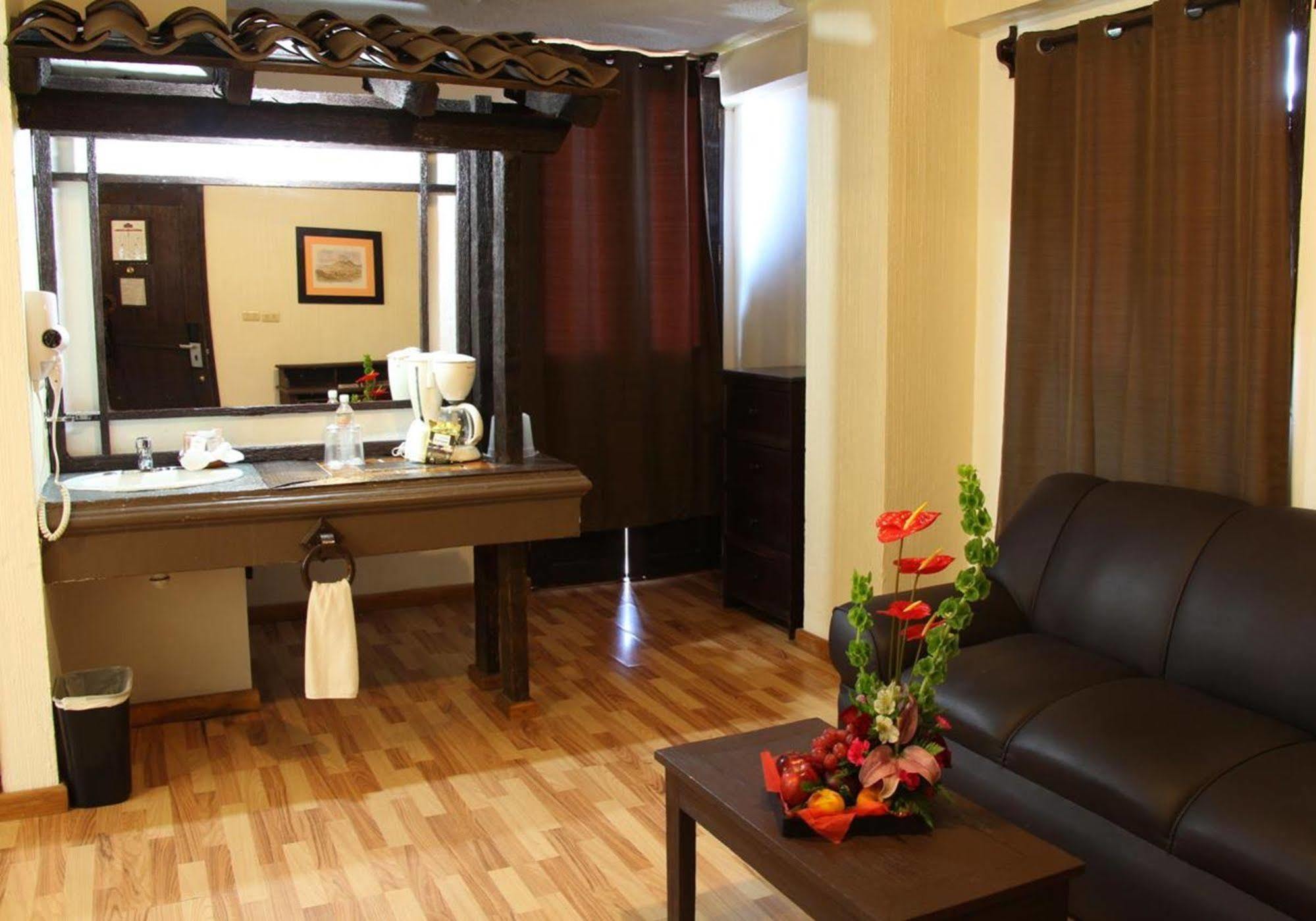 Hotel Mision Xalapa Ngoại thất bức ảnh